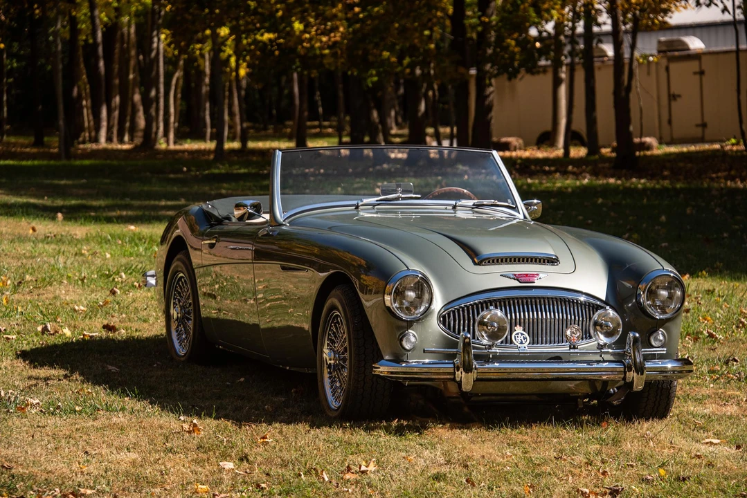 1962 Austin-Healey 3000 Mark II - Image 2 of 31