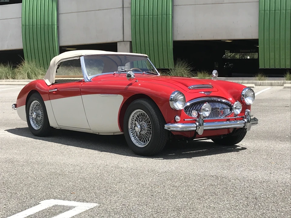 1962 Austin-Healey 3000 Mark II - Image 9 of 31