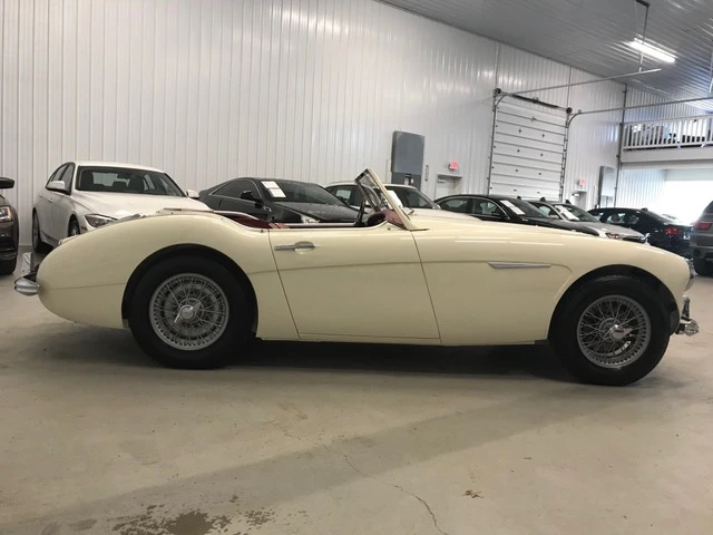 1962 Austin-Healey 3000 Mark II - Image 27 of 31