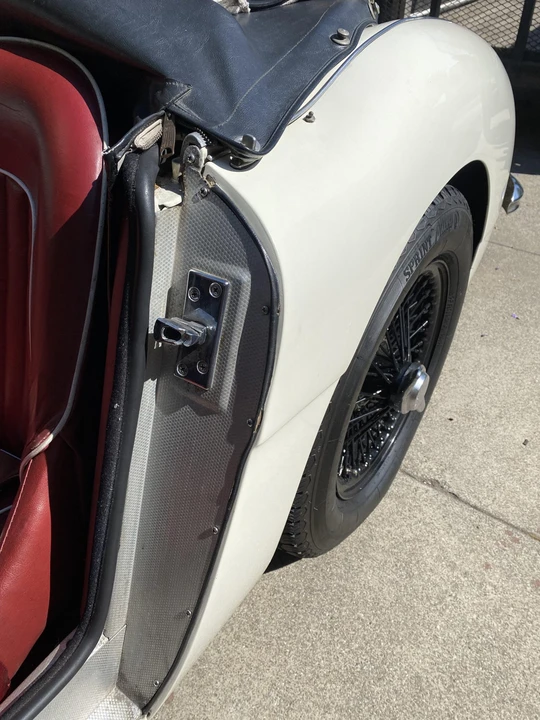 1962 Austin-Healey 3000 Mark II - Image 23 of 31