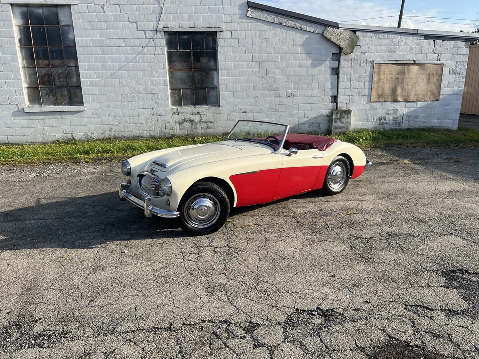 1962 Austin-Healey 3000 Mark II - Image 2 of 31