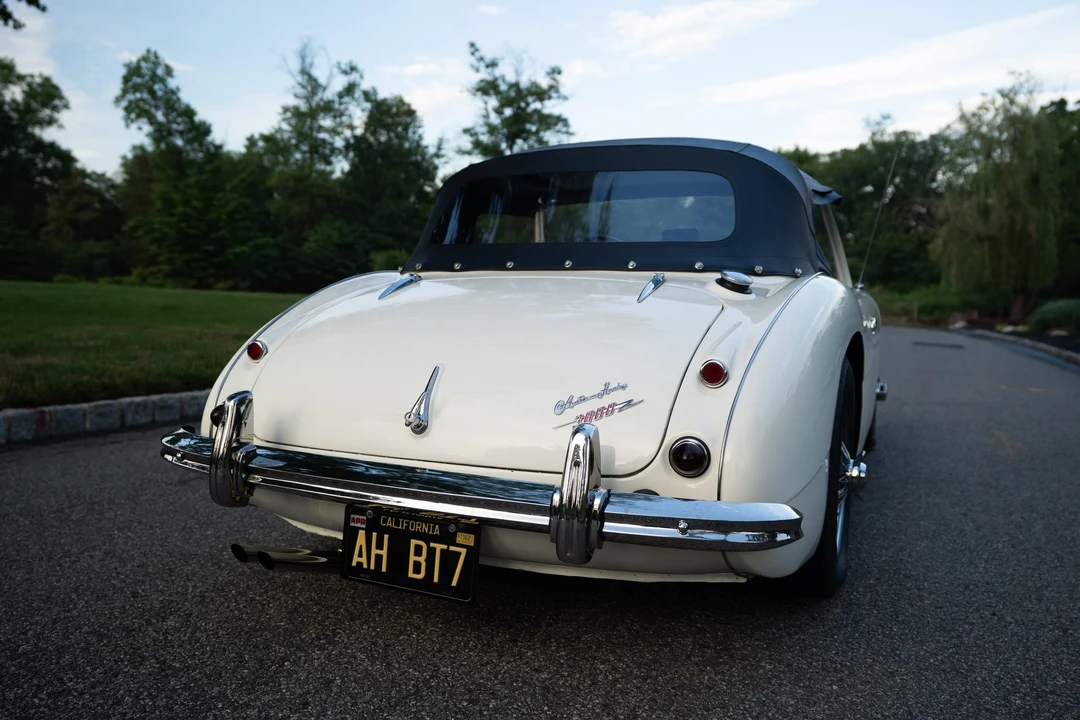 1962 Austin-Healey 3000 Mark II - Image 11 of 31