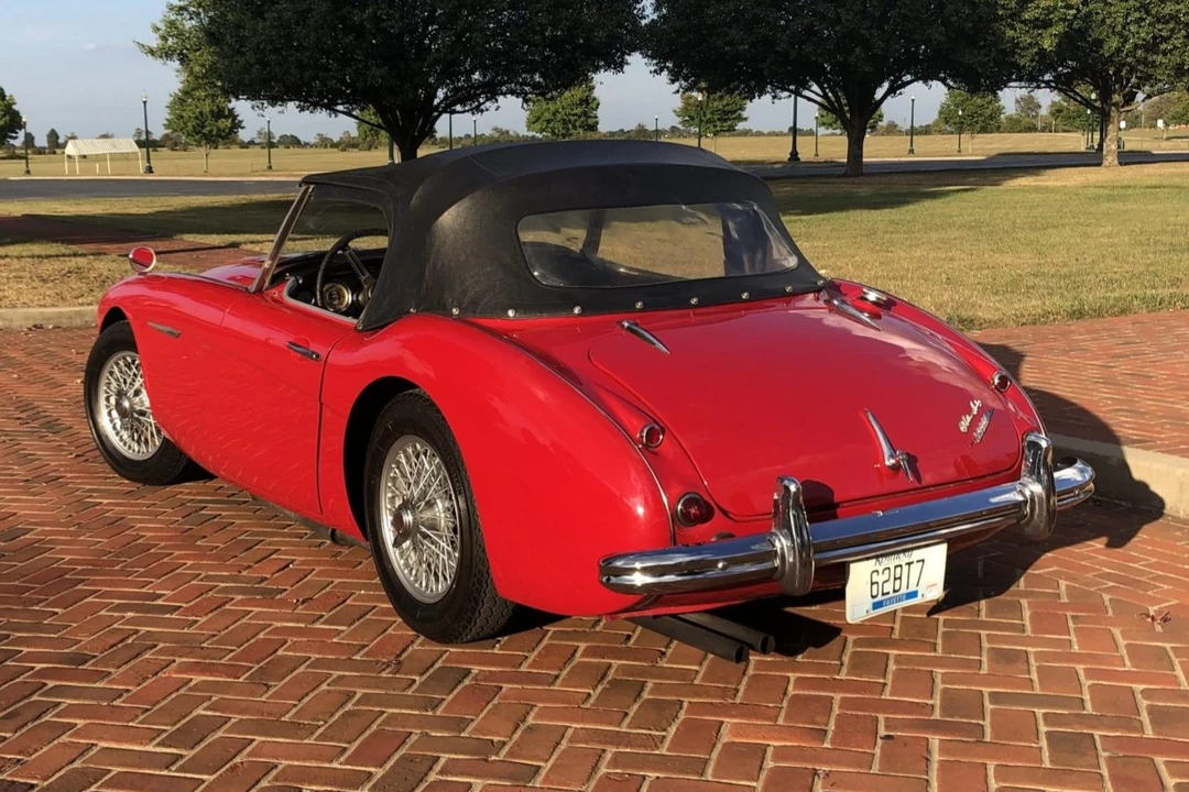 1962 Austin-Healey 3000 Mark II - Image 5 of 31