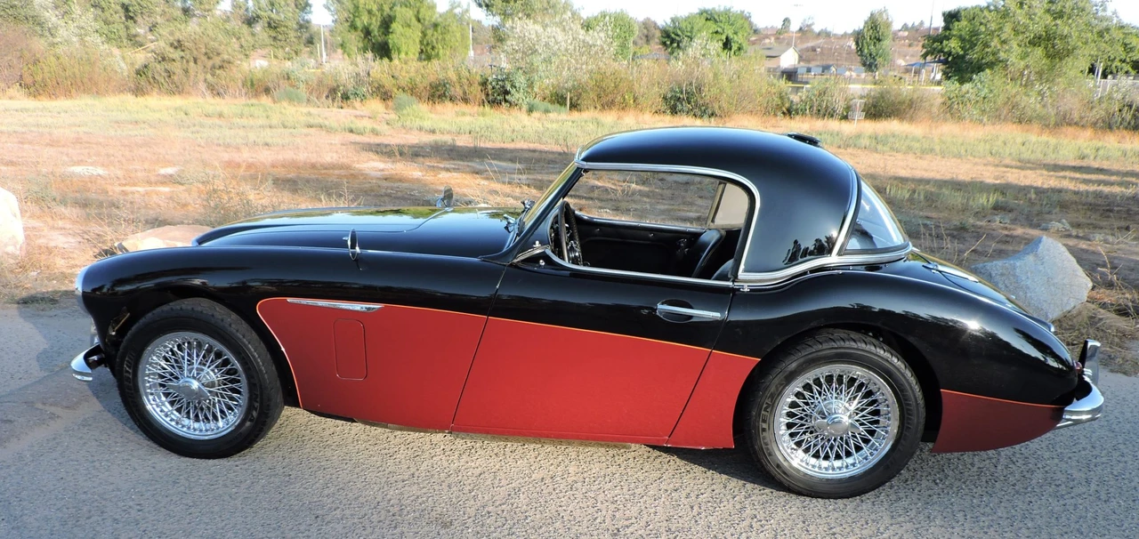 1962 Austin-Healey 3000 Mark II - Image 2 of 31