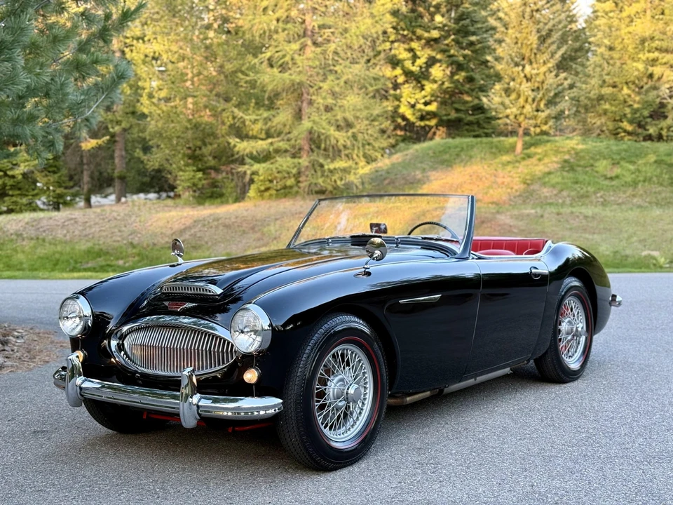 1962 Austin-Healey 3000 Mark II - Image 2 of 31