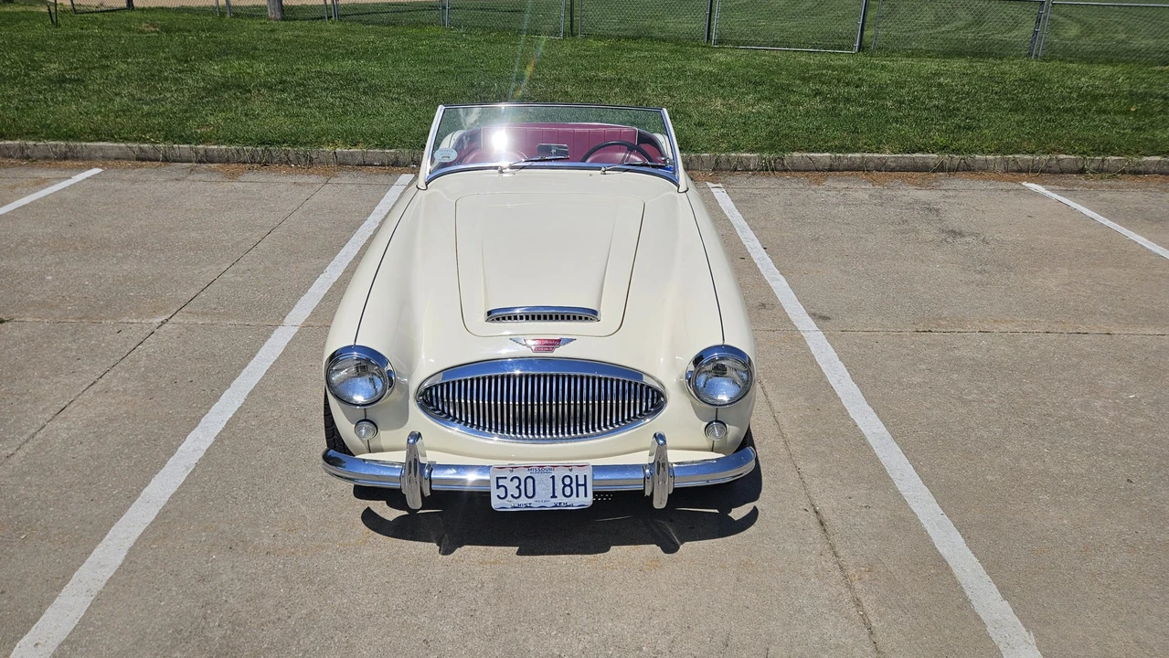 1962 Austin-Healey 3000 Mark II - Image 3 of 31