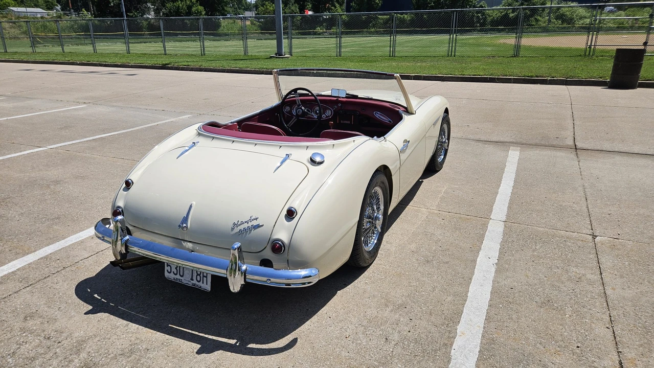 1962 Austin-Healey 3000 Mark II - Image 12 of 31