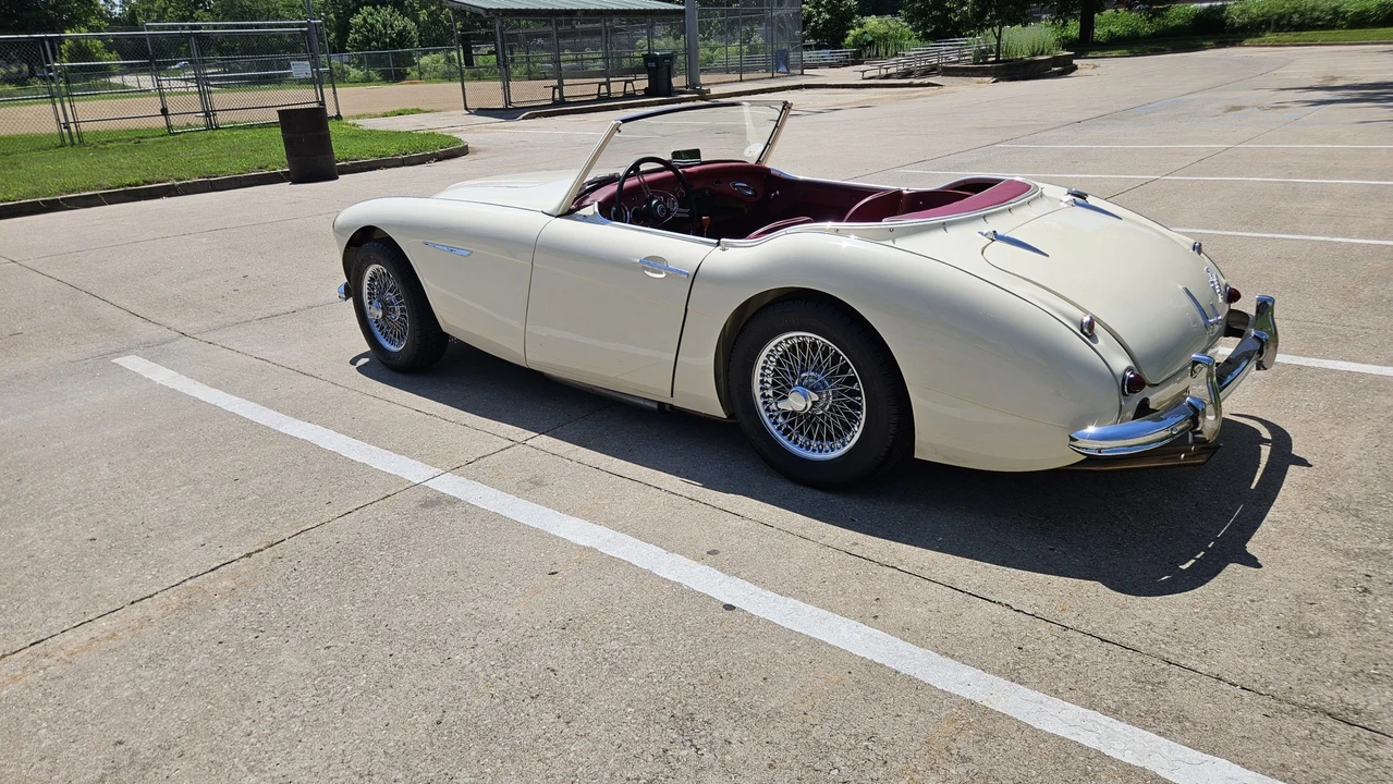 1962 Austin-Healey 3000 Mark II - Image 11 of 31