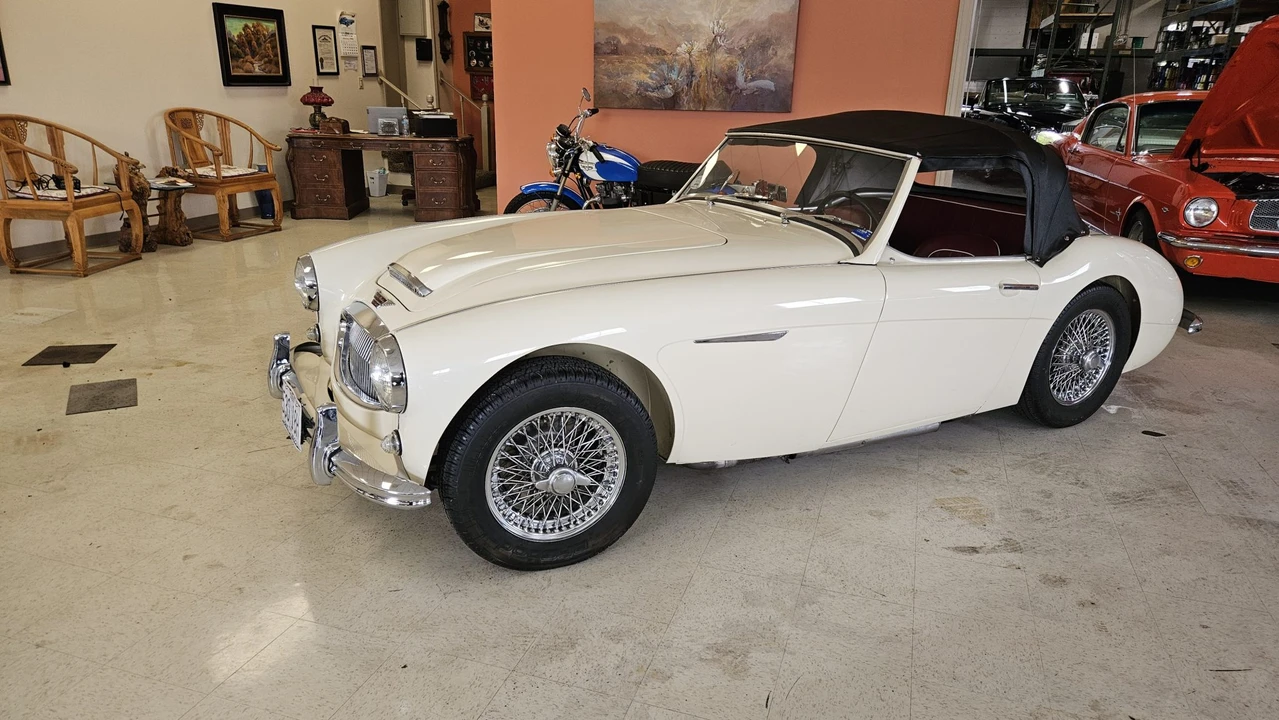 1962 Austin-Healey 3000 Mark II - Image 30 of 31