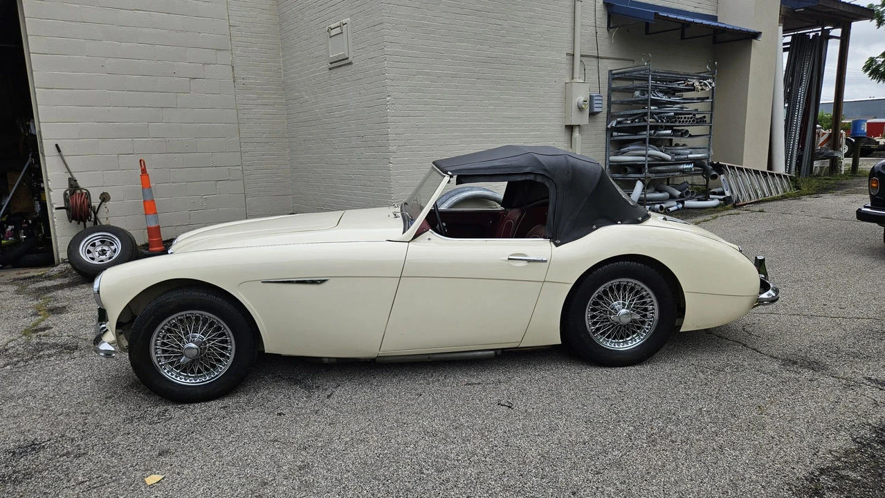 1962 Austin-Healey 3000 Mark II - Image 20 of 31