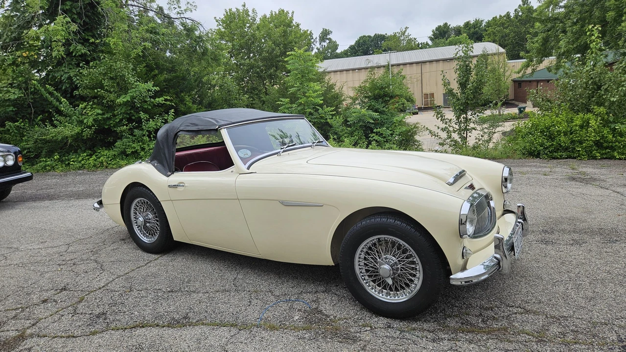 1962 Austin-Healey 3000 Mark II - Image 17 of 31