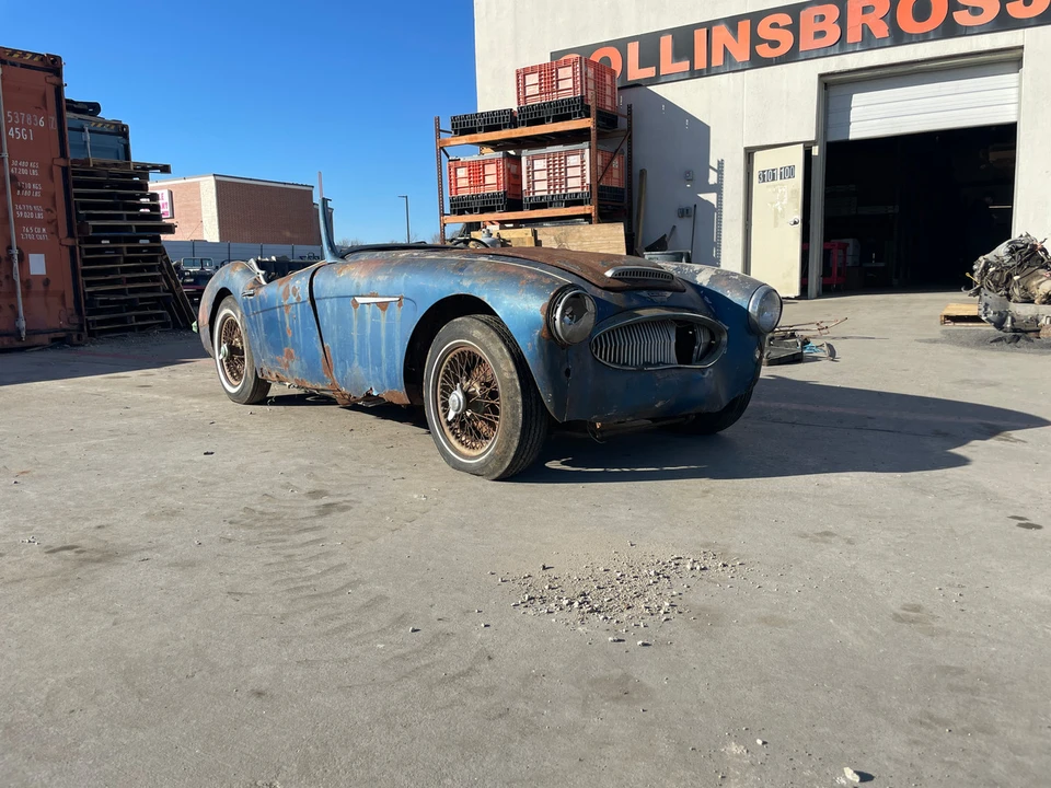 1962 Austin-Healey 3000 Mark II - Image 2 of 31