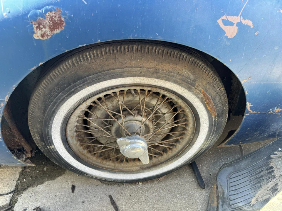 1962 Austin-Healey 3000 Mark II - Image 28 of 31