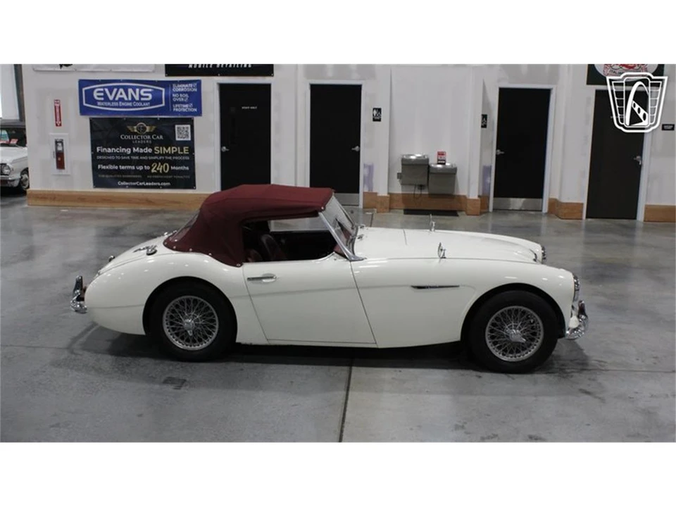 1962 Austin-Healey 3000 Mark II - Image 31 of 31