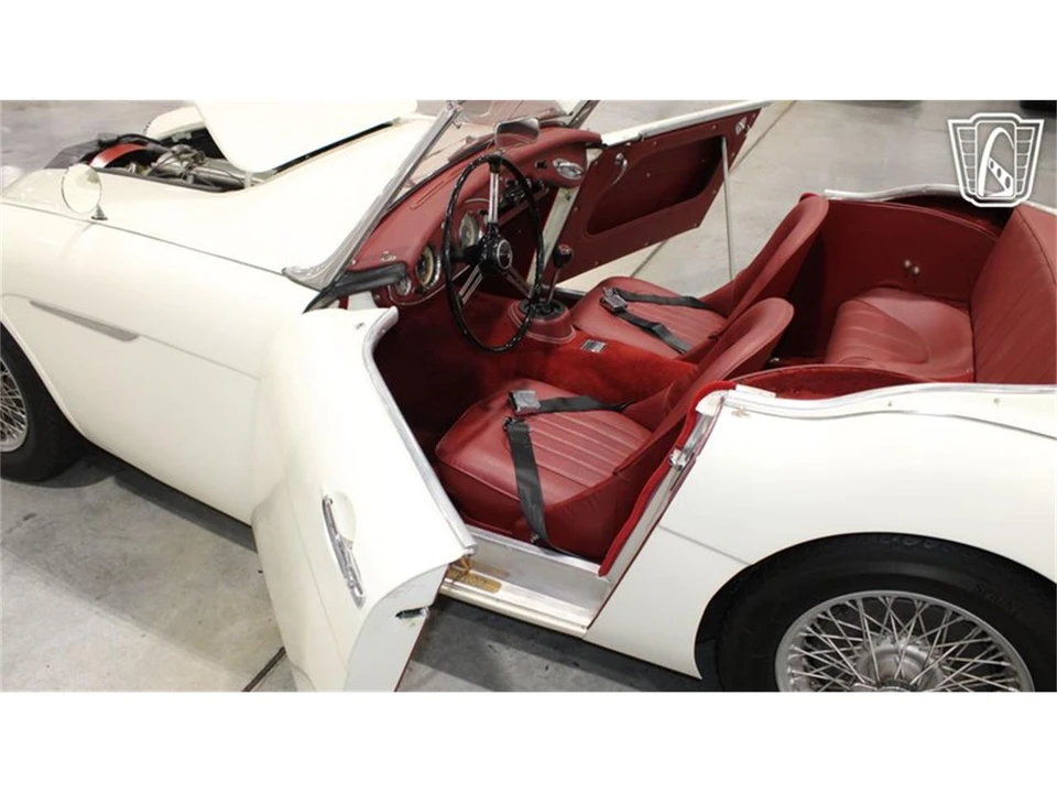 1962 Austin-Healey 3000 Mark II - Image 2 of 31