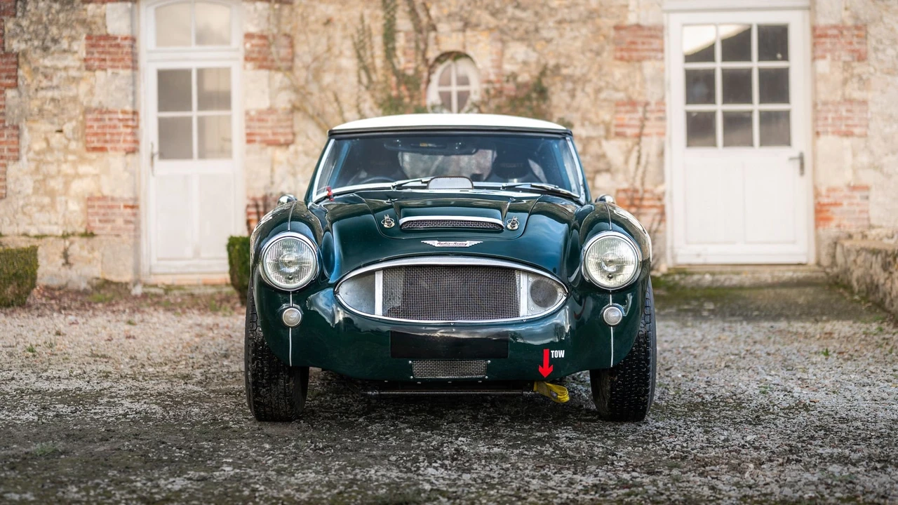 1962 Austin-Healey 3000 Mark II - Image 24 of 31