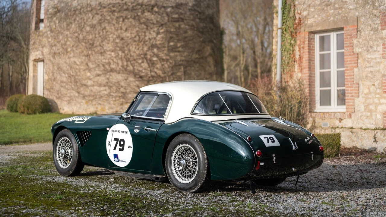 1962 Austin-Healey 3000 Mark II - Image 11 of 31