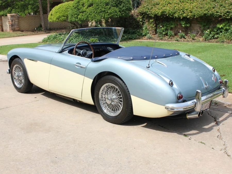 1962 Austin-Healey 3000 Mark II - Image 2 of 11