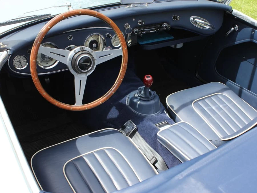 1962 Austin-Healey 3000 Mark II - Image 3 of 11