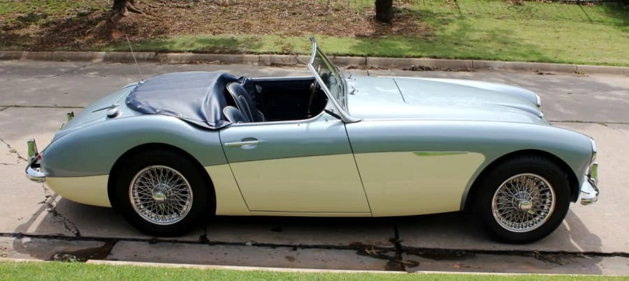 1962 Austin-Healey 3000 Mark II - Image 10 of 11