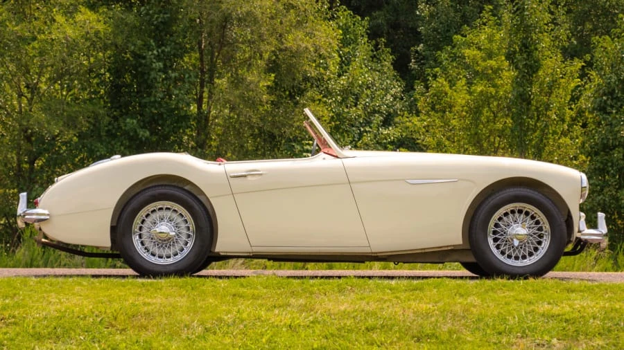 1962 Austin-Healey 3000 Mark II - Image 18 of 21