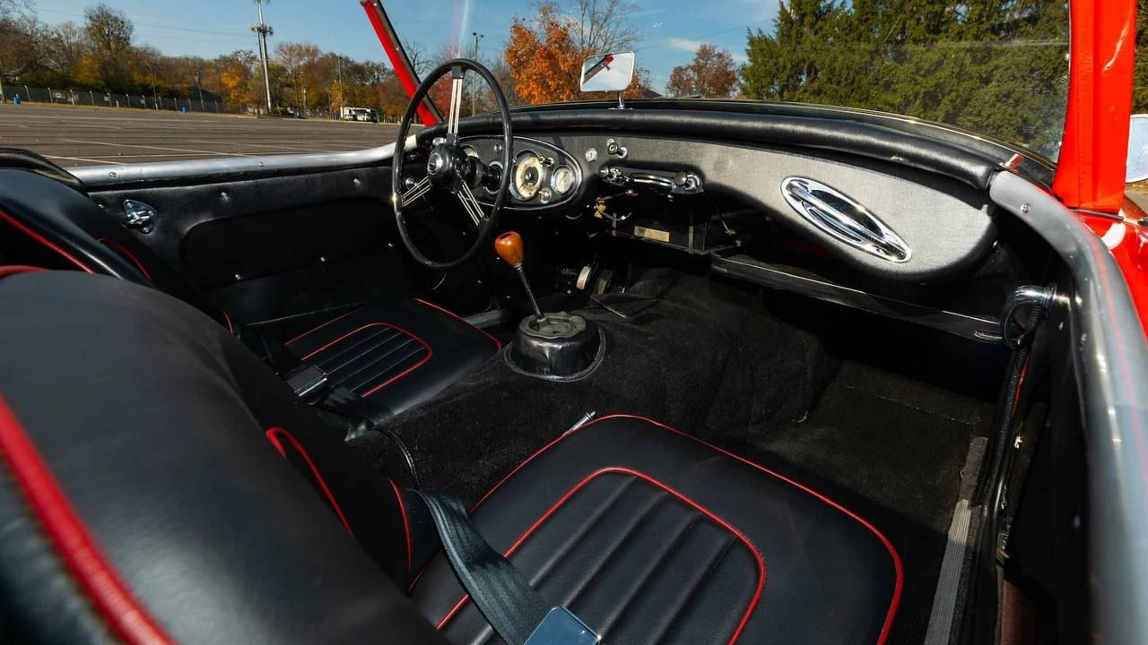1962 Austin-Healey 3000 Mark II - Image 28 of 29