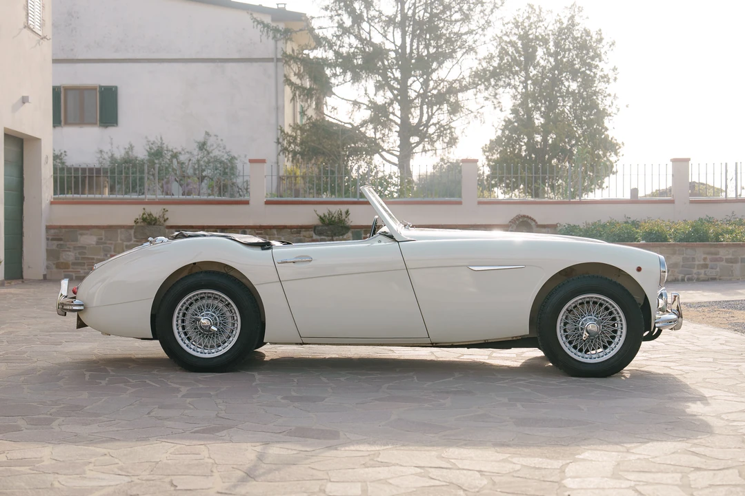 1962 Austin-Healey 3000 Mark II - Image 4 of 31