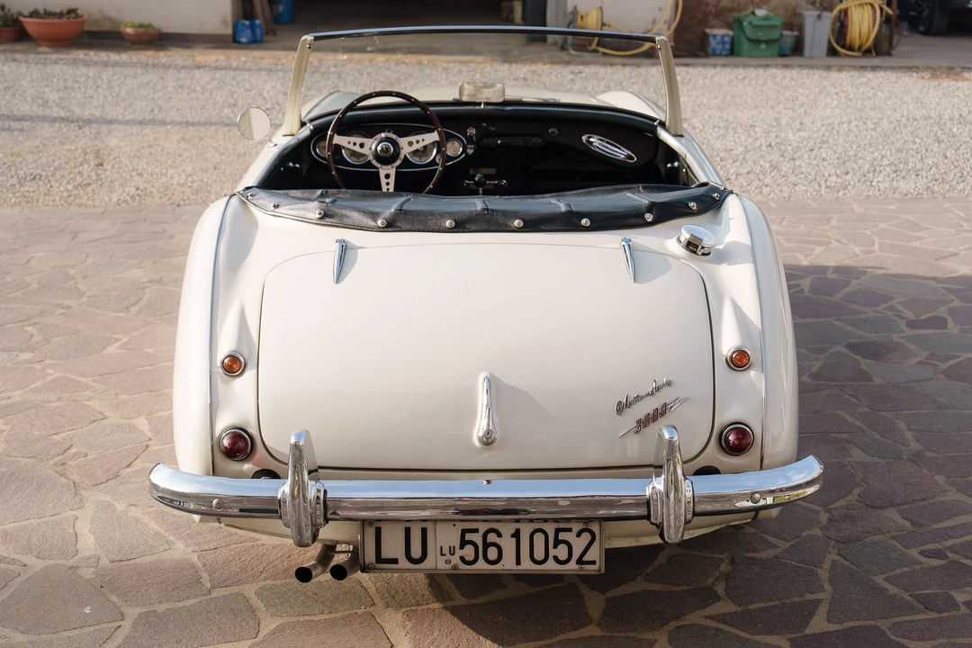 1962 Austin-Healey 3000 Mark II - Image 6 of 31