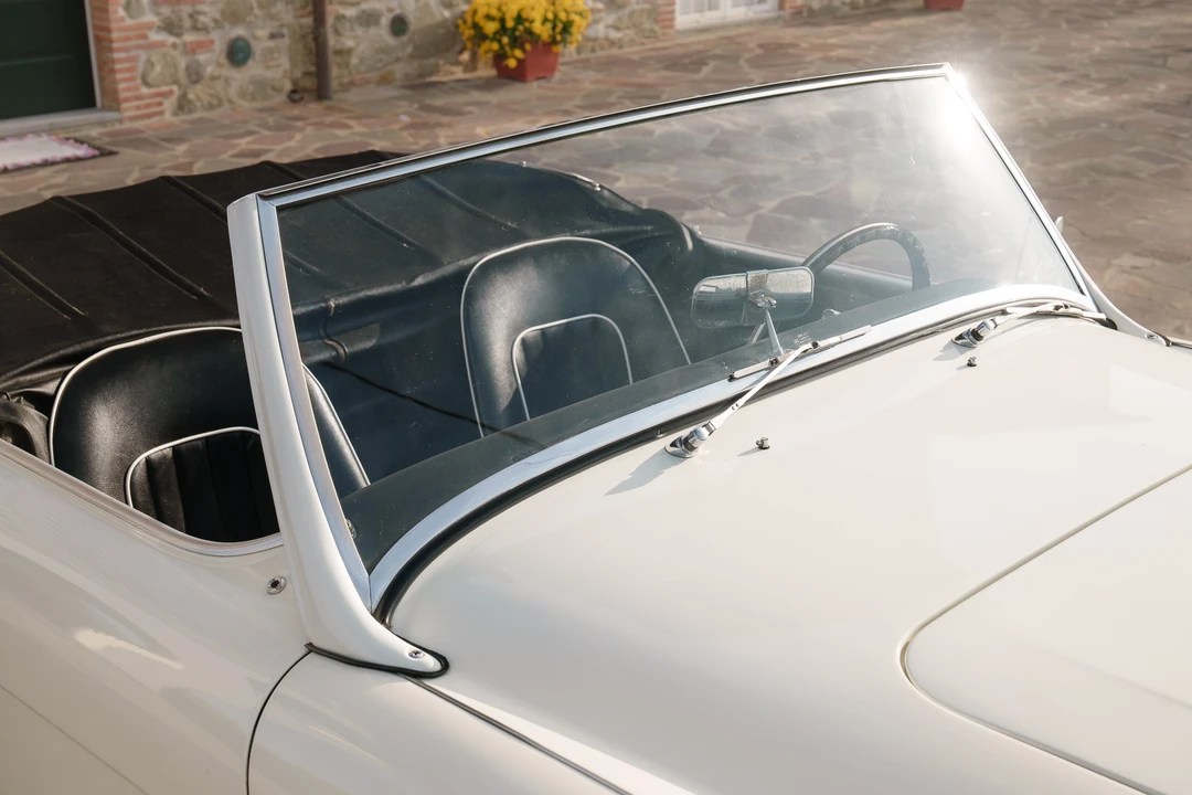 1962 Austin-Healey 3000 Mark II - Image 16 of 31