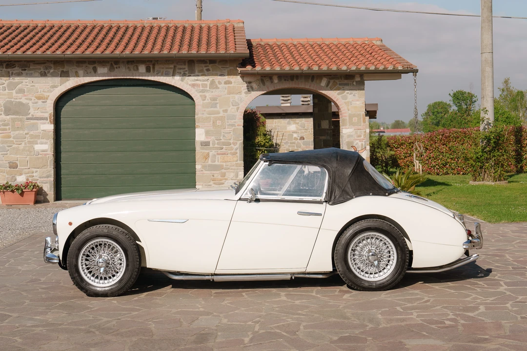 1962 Austin-Healey 3000 Mark II - Image 8 of 31