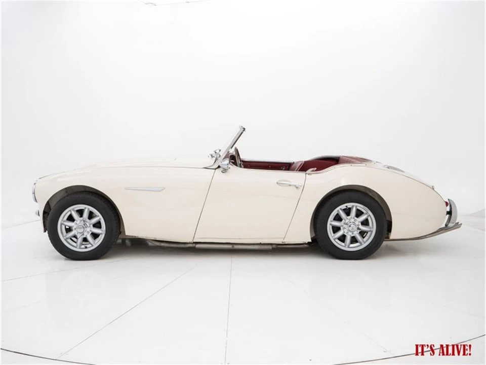 1962 Austin-Healey 3000 Mark II - Image 3 of 31