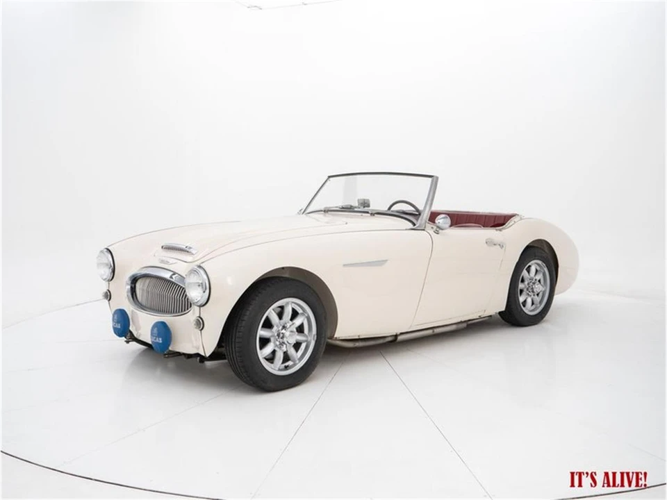 1962 Austin-Healey 3000 Mark II - Image 2 of 31