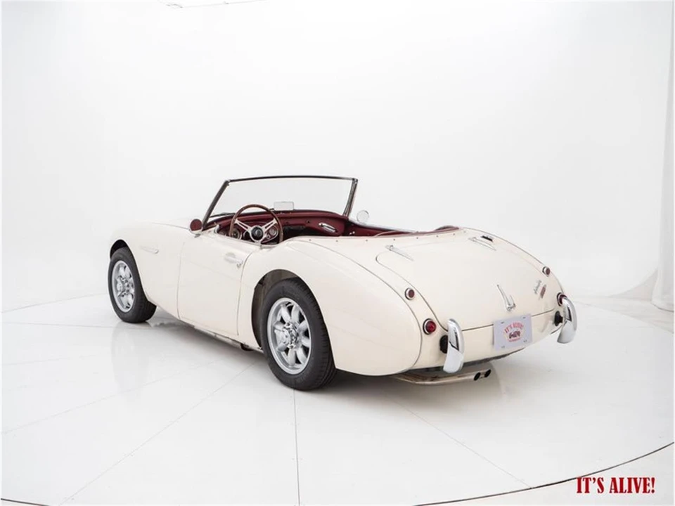 1962 Austin-Healey 3000 Mark II - Image 5 of 31