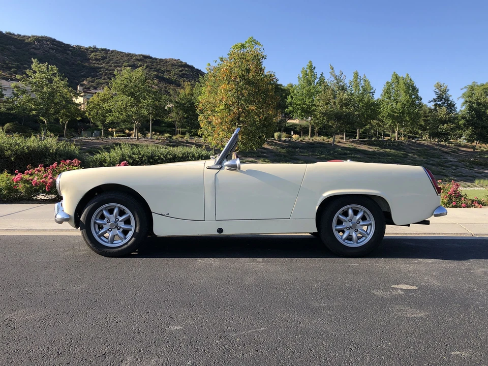 1962 Austin-Healey Sprite Mark II - Image 4 of 31