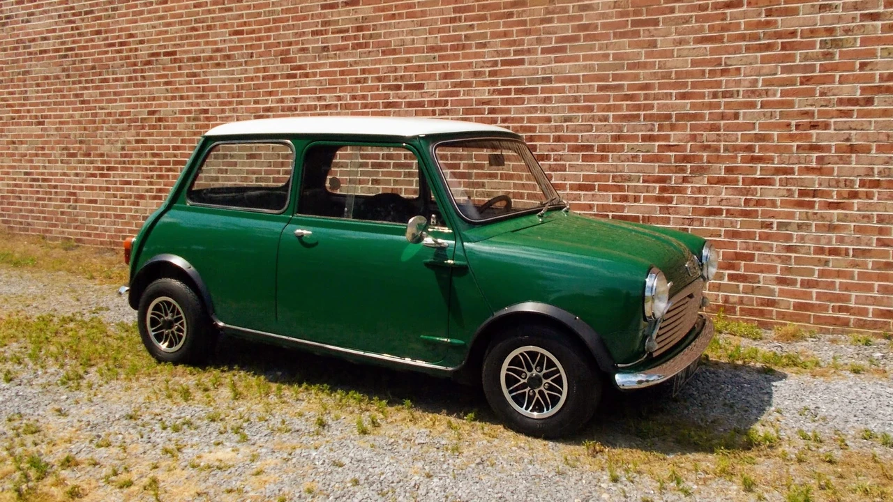 1962 Mini Mini Mark I - Image 14 of 31