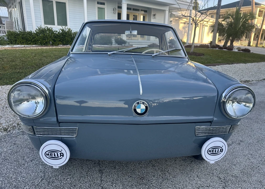 1962 BMW 700 - Image 2 of 31
