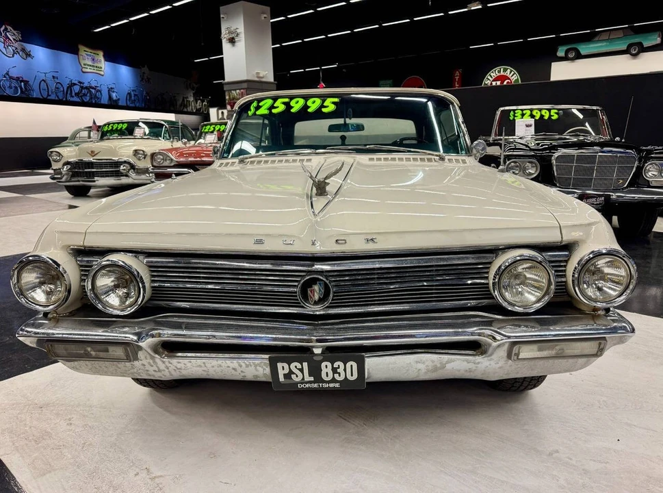 1962 Buick Electra - Image 5 of 31
