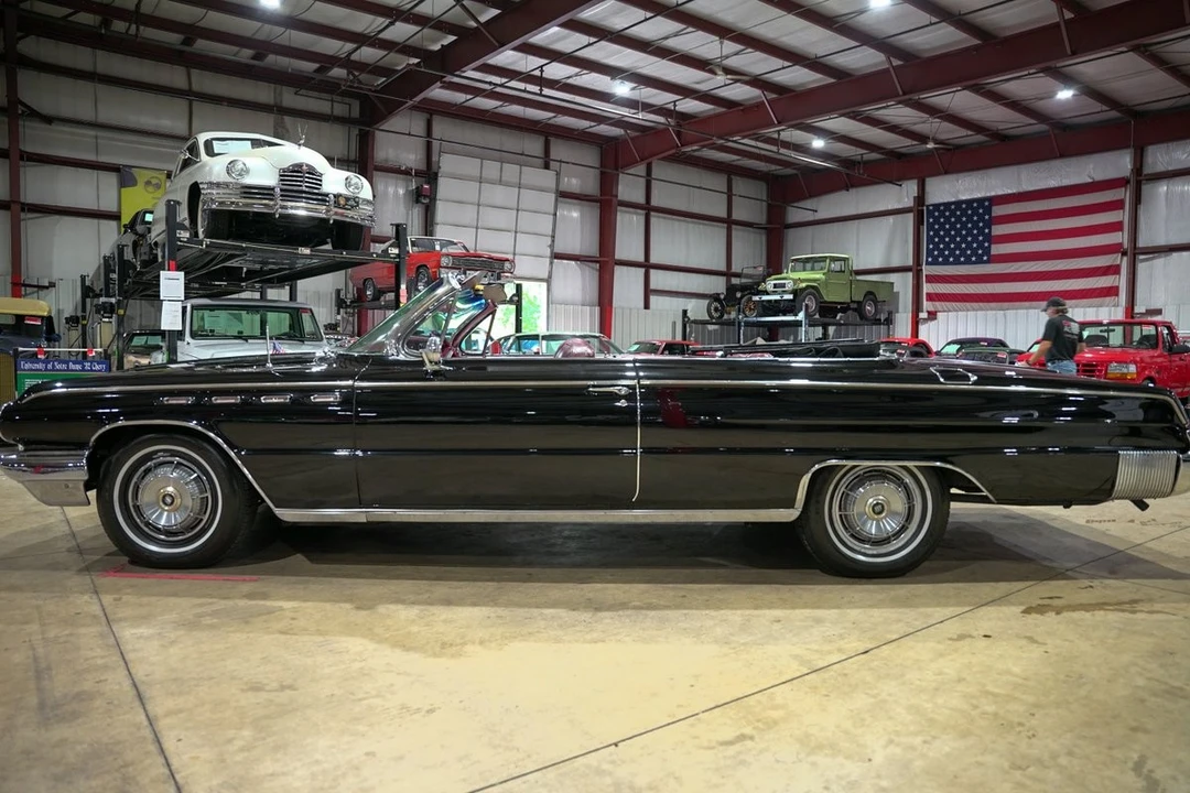 1962 Buick Electra - Image 4 of 12