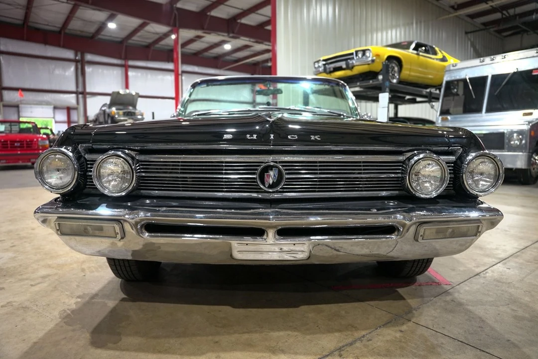 1962 Buick Electra - Image 13 of 21