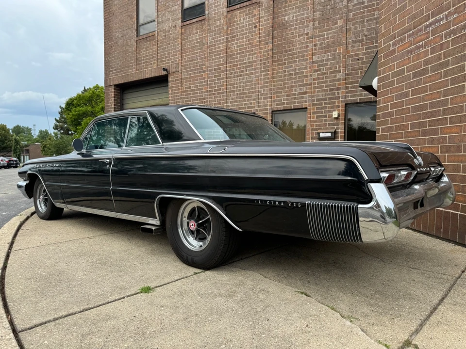 1962 Buick Electra - Image 4 of 31