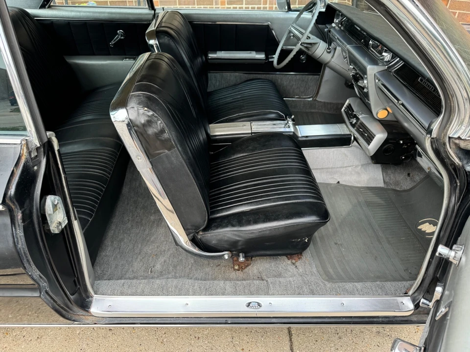 1962 Buick Electra - Image 28 of 31