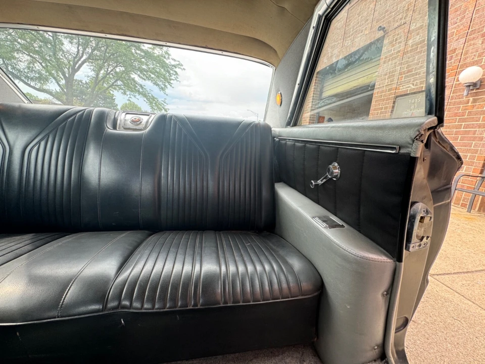 1962 Buick Electra - Image 25 of 31