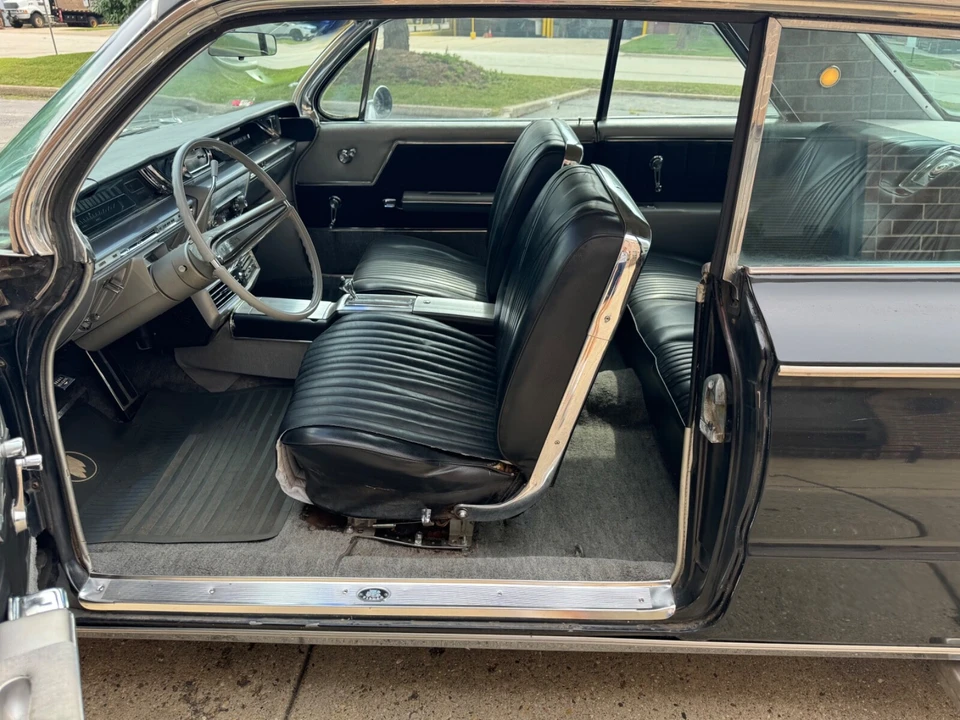 1962 Buick Electra - Image 20 of 31