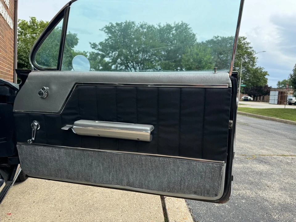 1962 Buick Electra - Image 27 of 31