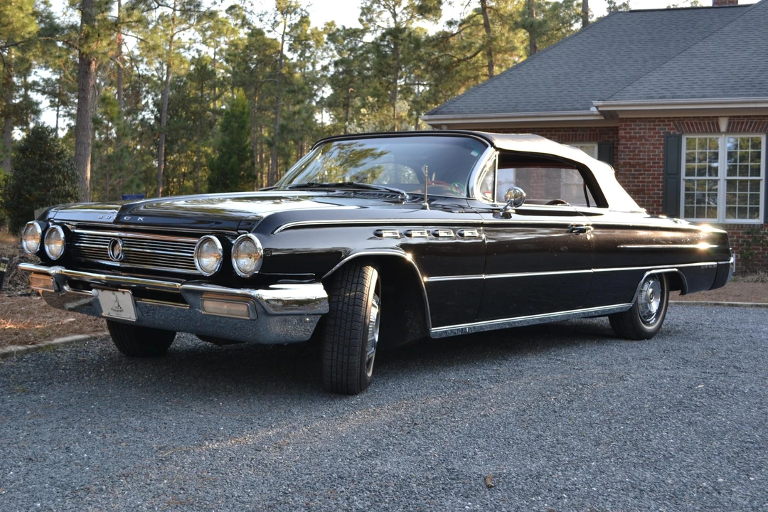 1962 Buick Electra - Image 2 of 31
