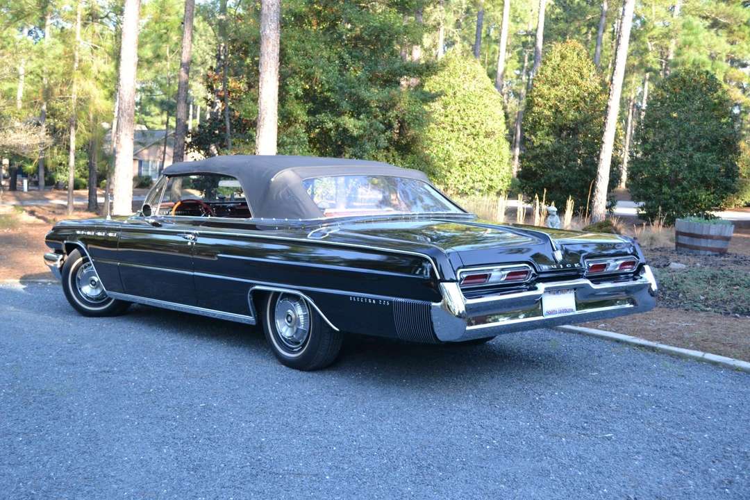 1962 Buick Electra - Image 4 of 31