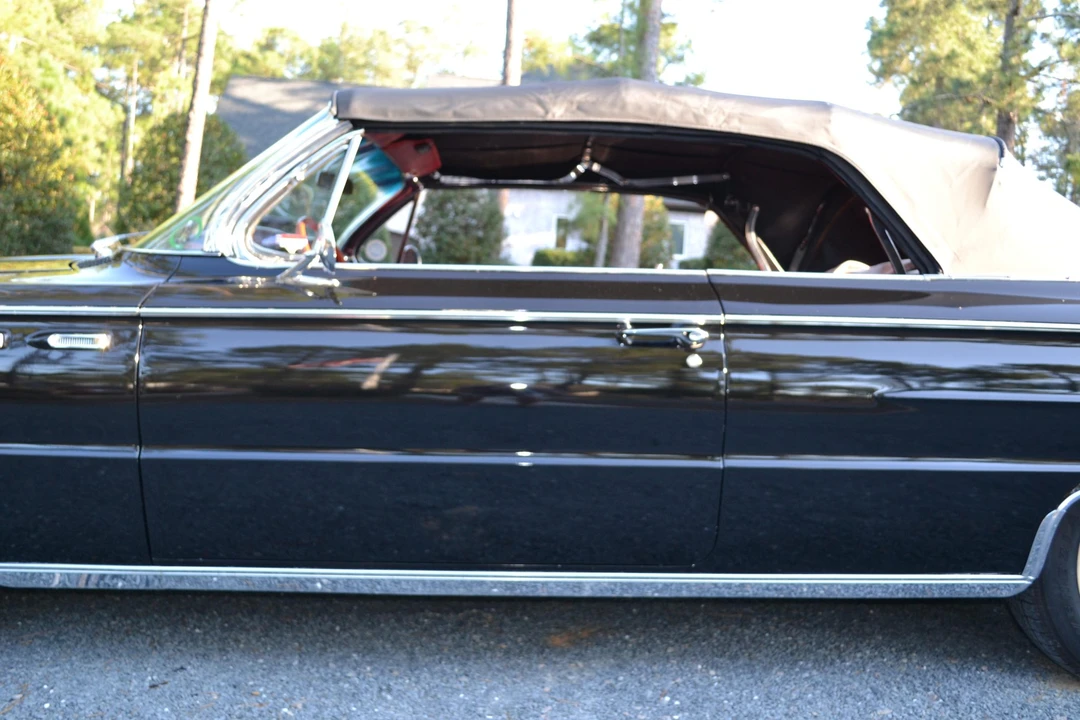 1962 Buick Electra - Image 12 of 31