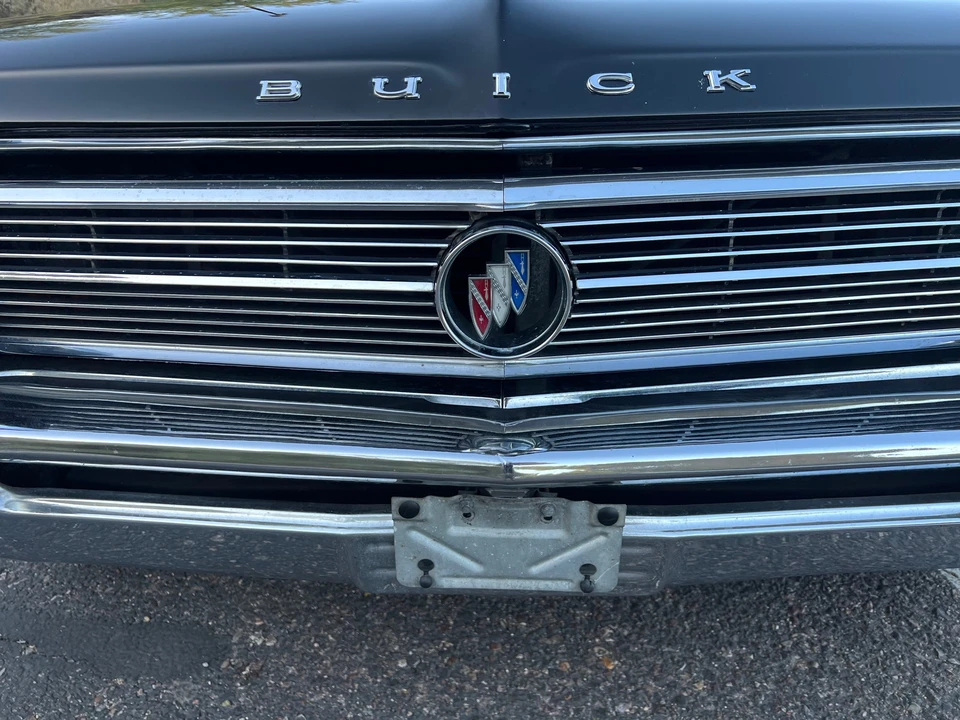 1962 Buick Electra - Image 20 of 31
