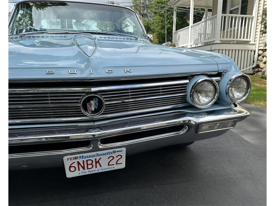 1962 Buick Invicta - Image 8 of 31