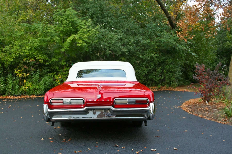 1962 Buick Invicta - Image 3 of 5
